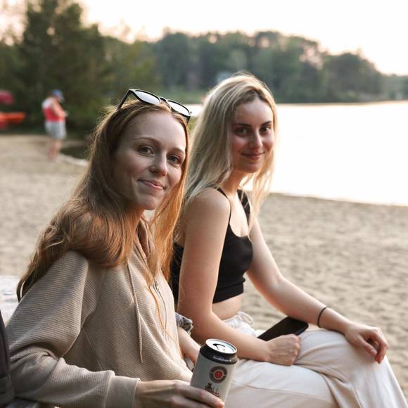 Meet your Posher, Krista - Picture 1 of 1